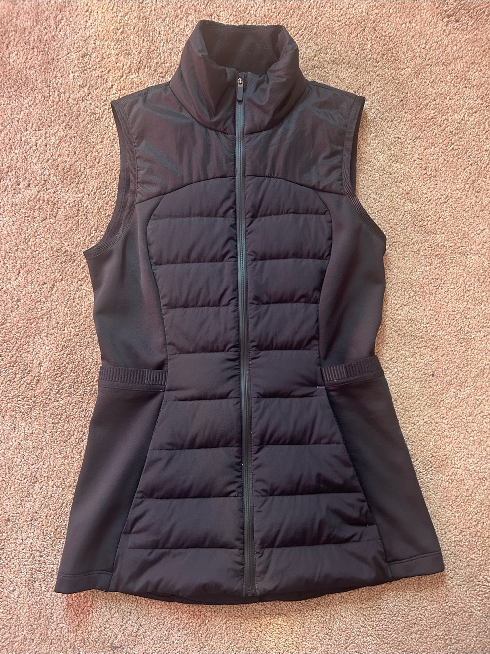 Lululemon down for it all vest